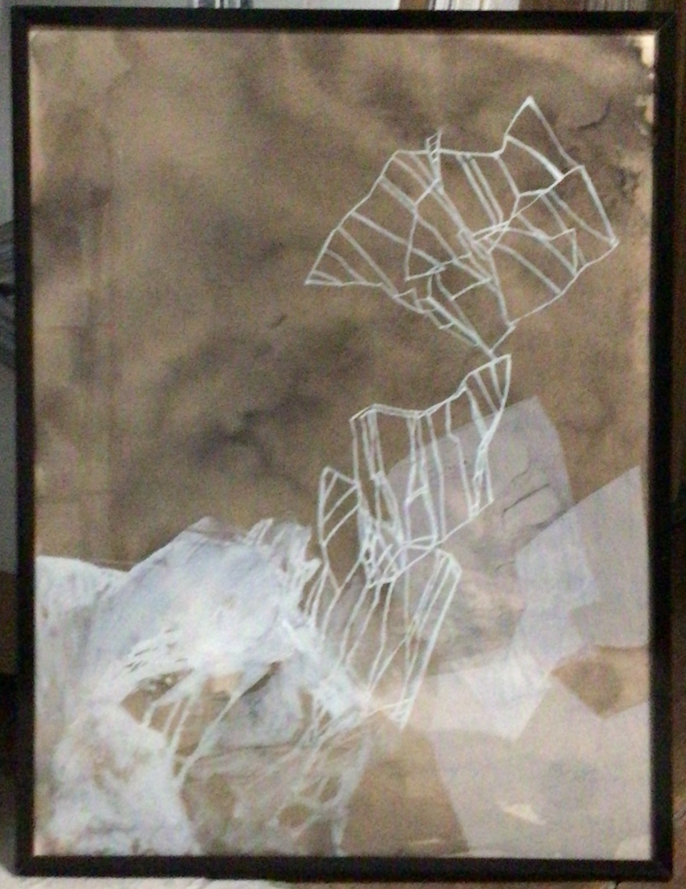 <i>Structures blanches sur fond brun</i>  – Aérographe, Collage, Crayon, Gouache, Papier, 66x50 cm